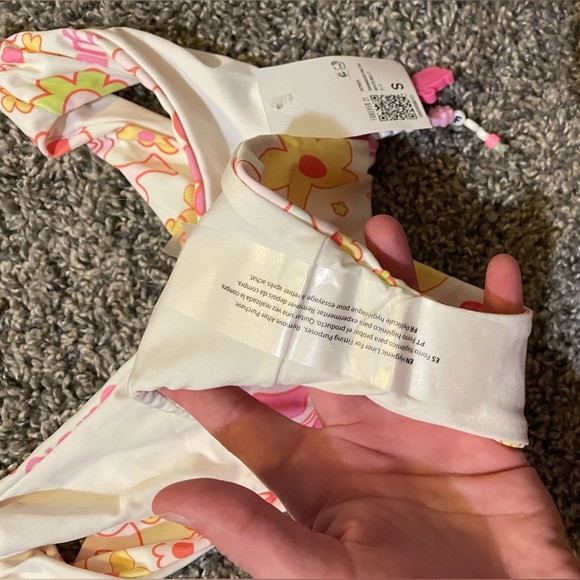 NWT Forever 21 Barbie Monokini One Piece Swimsuit Floral Flowers Size Small - Picture 8 of 14